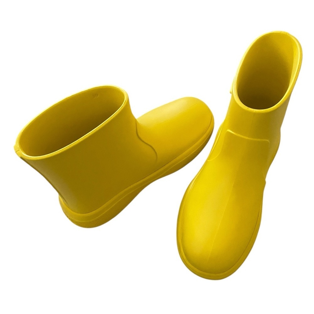 Prada Yellow Rain Boot size 39 - Picture 5 of 10